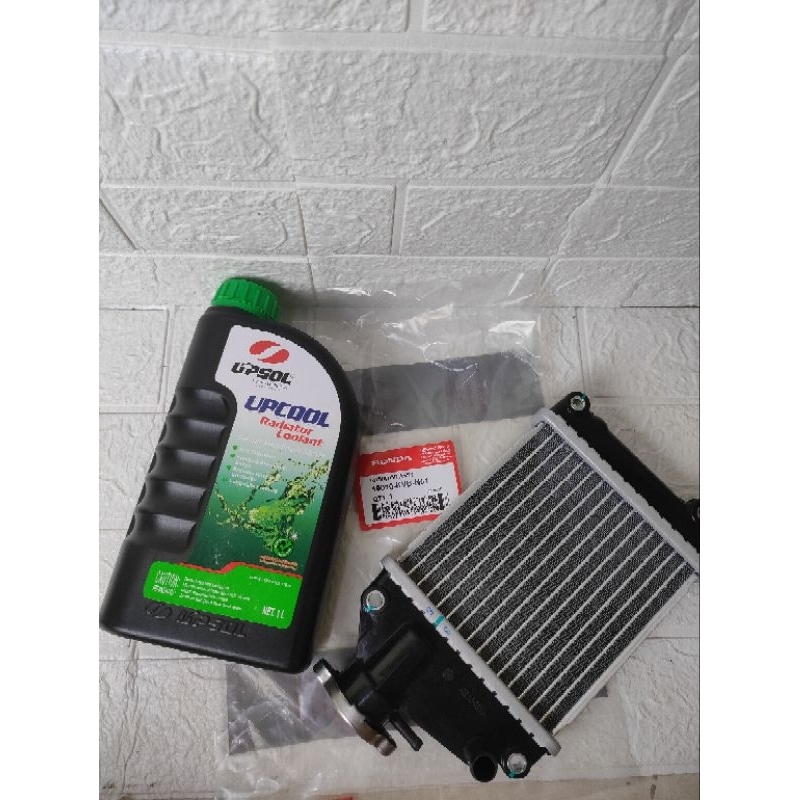 Jual Paket Radiator(KVB)+Air Radiator+Termostat+Selang buat motor Vario ...