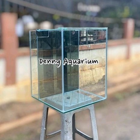 Jual AQUARIUM KACA FILTER BELAKANG UKURAN 40x40x50cm KACA 8/5mm ...