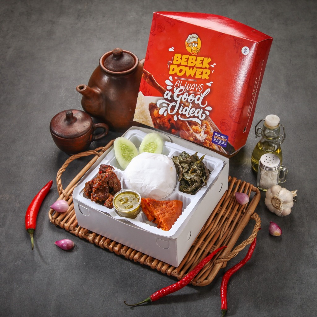 Jual Catering Harian Nasi Rendang Sapi Telor Dadar Daun Pepaya Sambal ...