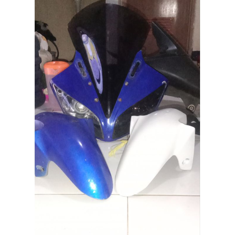 Jual spakbor depan original R15 v2 repainan | Shopee Indonesia