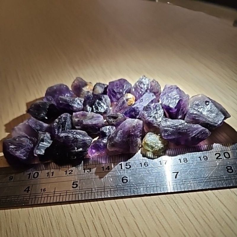 Jual Amethyst Rough Crystal Brazil Sepaket (1AA) | Shopee Indonesia