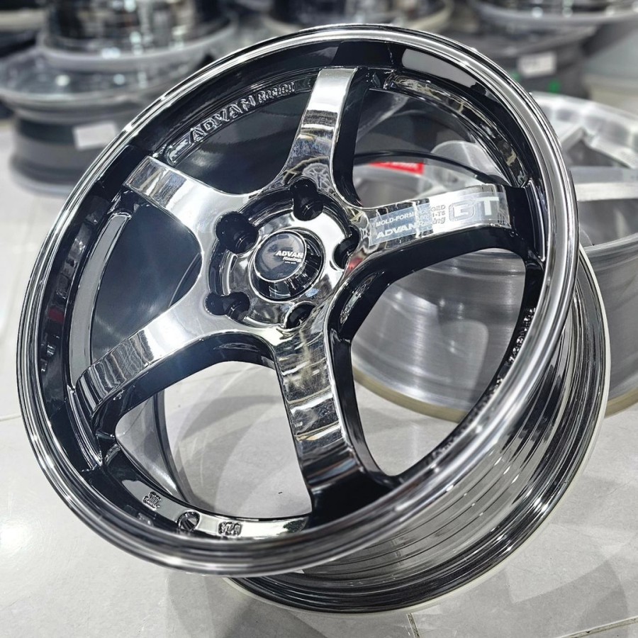 Jual velg mobil r17 ADVAN GT BLACK CROME velg racing ring 17 lebar 7,5 ...