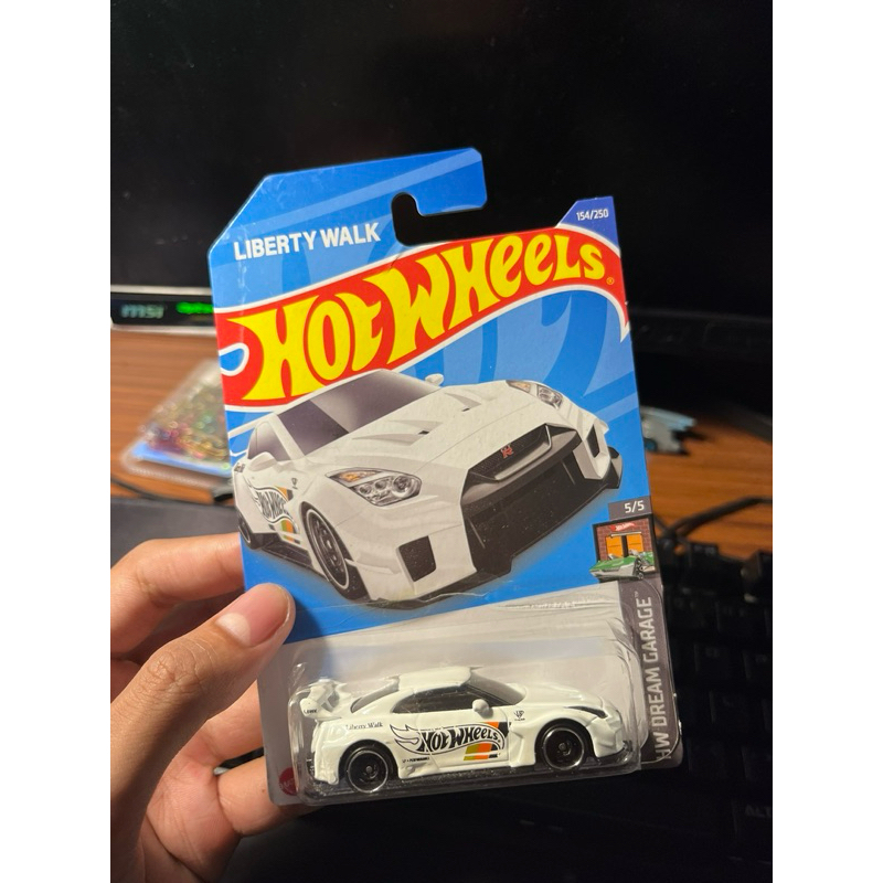 Jual HW LBWK R35 & SUKI WOF | Shopee Indonesia