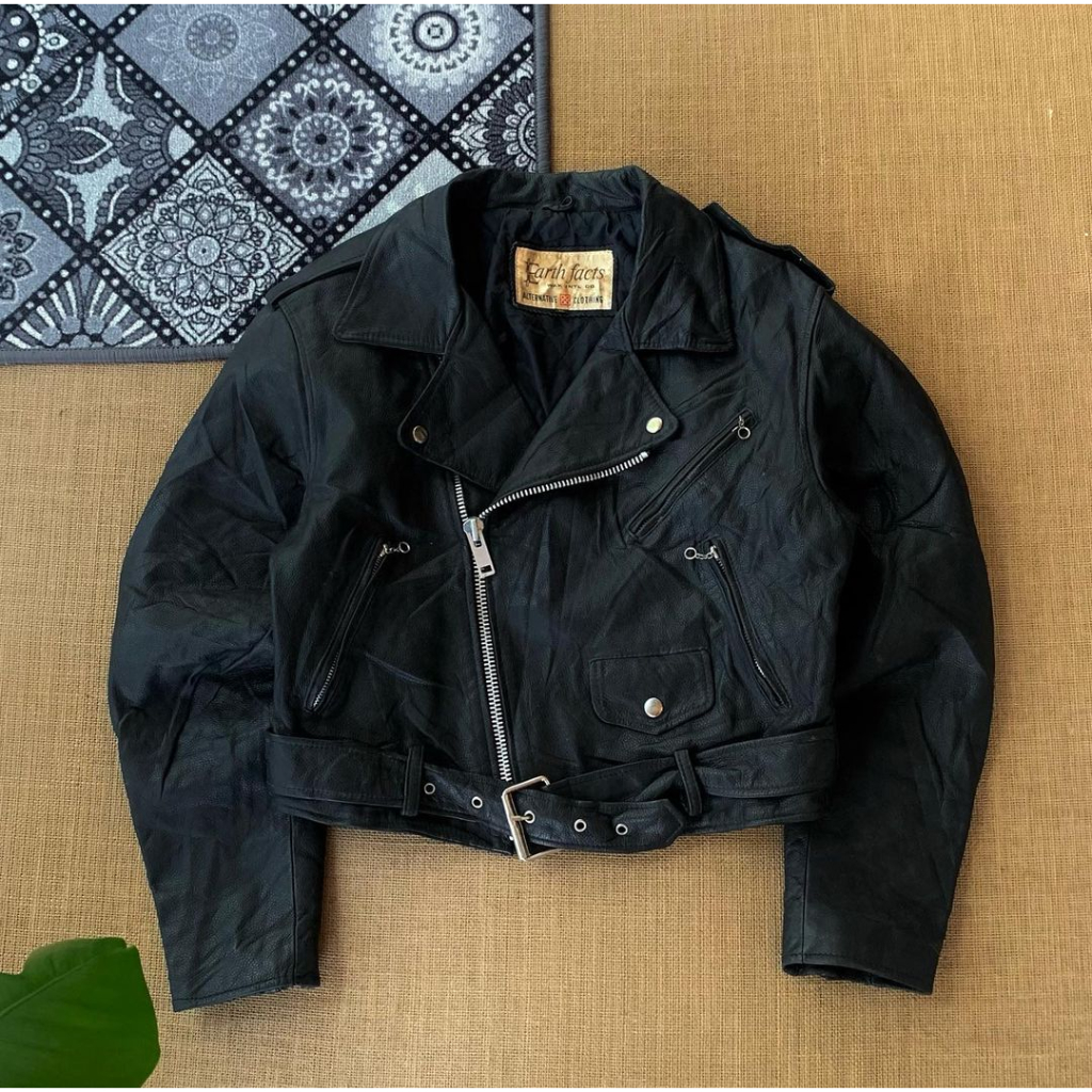 Jual Jaket Ramones Earth Facts size L 100 kulit asli original Shopee