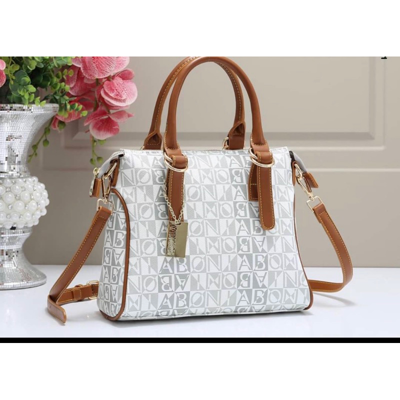 Jual tas bonia original sling bag messenger monogram uk 29x11x22cm - Kota  Medan - Newbrandedbonia