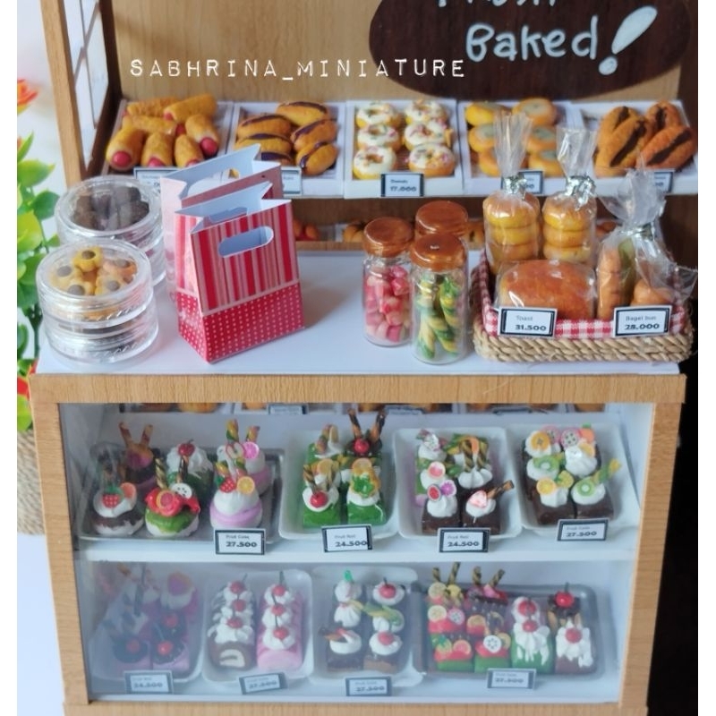 Jual Miniatur Rak Bakery dan Miniatur kue | Shopee Indonesia