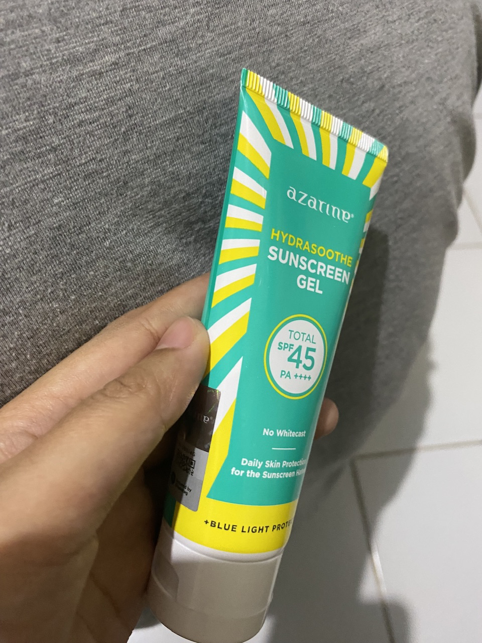 Jual AZARINE SUNSCREEN GEL SPF45 PA++++ 50mL | Shopee Indonesia
