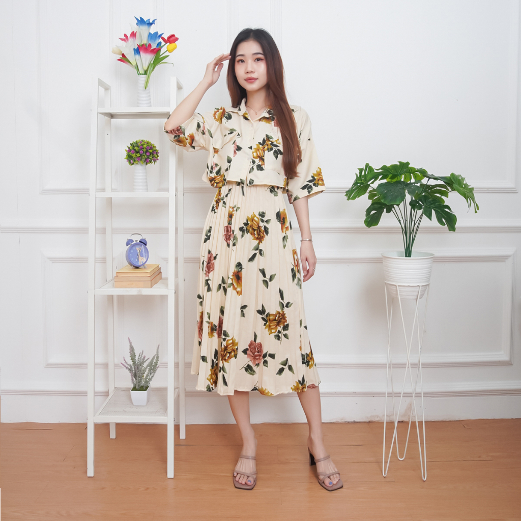 Jual One Set Wanita Nature Korean Vintage Kemeja Crop & Rok Midi ...