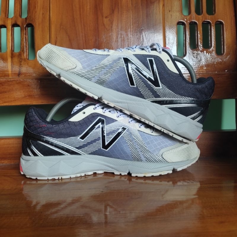 Jual new balance NB RUNNING 790 VA size 41.5 Shopee Indonesia