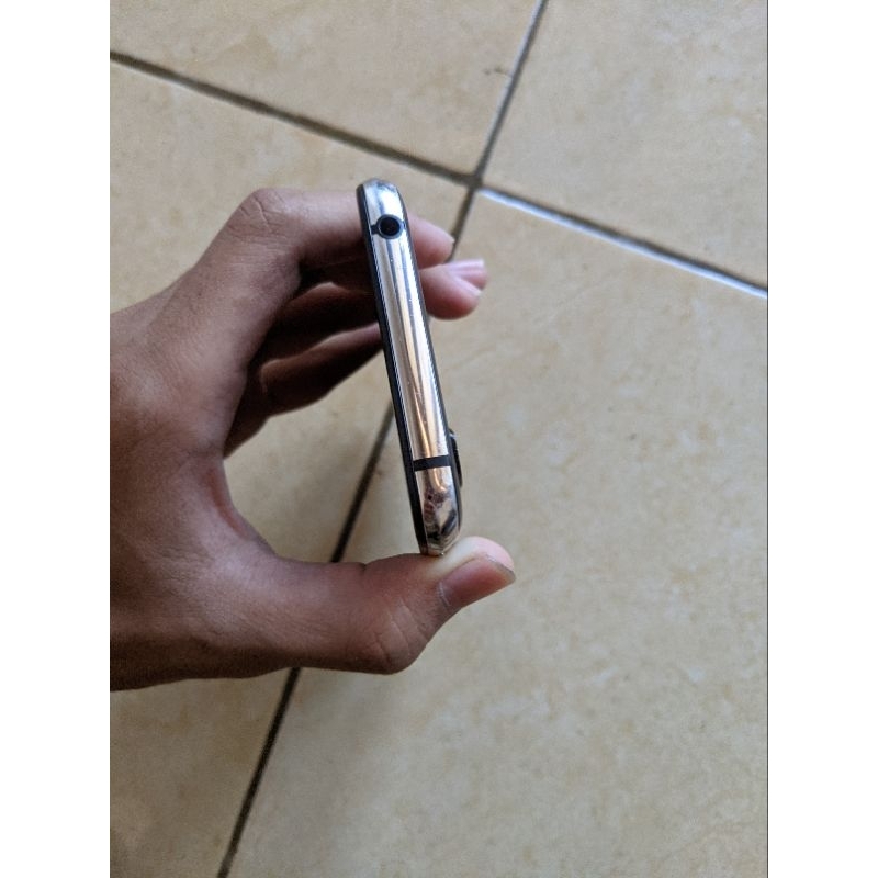 Jual sharp aquos r2 Shopee Indonesia