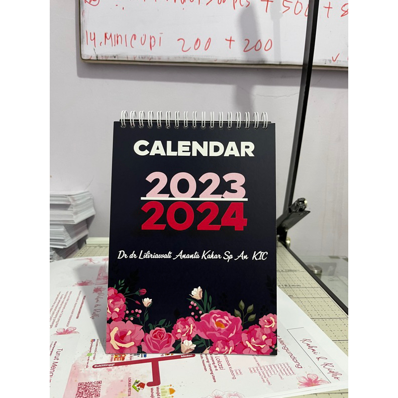 Jual Custom Cetak Kalender Meja Kalender Duduk 2024 Shopee Indonesia 9370