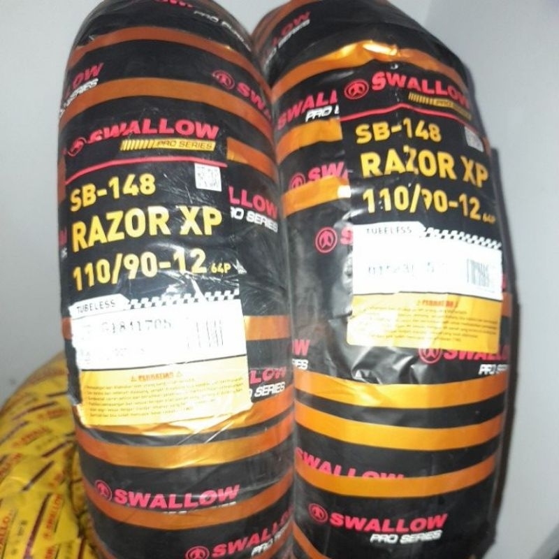 Jual BAN TUBELESS SWALLOW 110/90-12 type RAZOR ( 148 ) | Shopee Indonesia