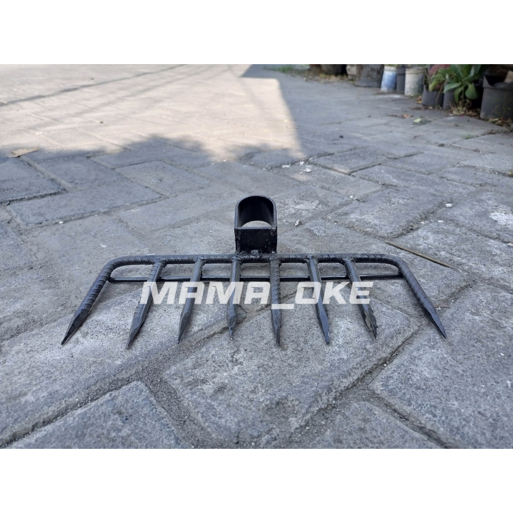 Jual Garuk besar besi baja ulir 15 mm / garuk sampah 8 gigi | Shopee ...