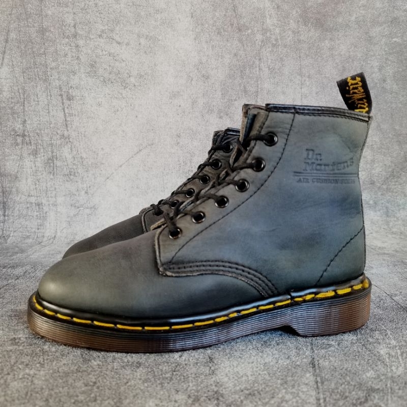 Jual dr martens 6 hole / docmart / doctor martens | Shopee Indonesia