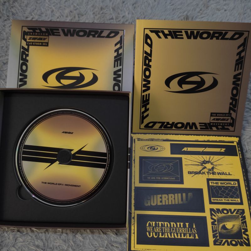 Jual ATEEZ The World Ep.1 : Movement diary version (album only ...
