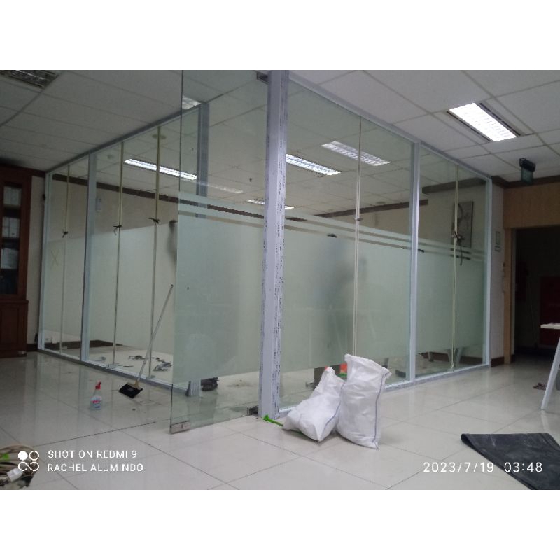Jual Partisi Kaca Sekat Ruangan | Shopee Indonesia