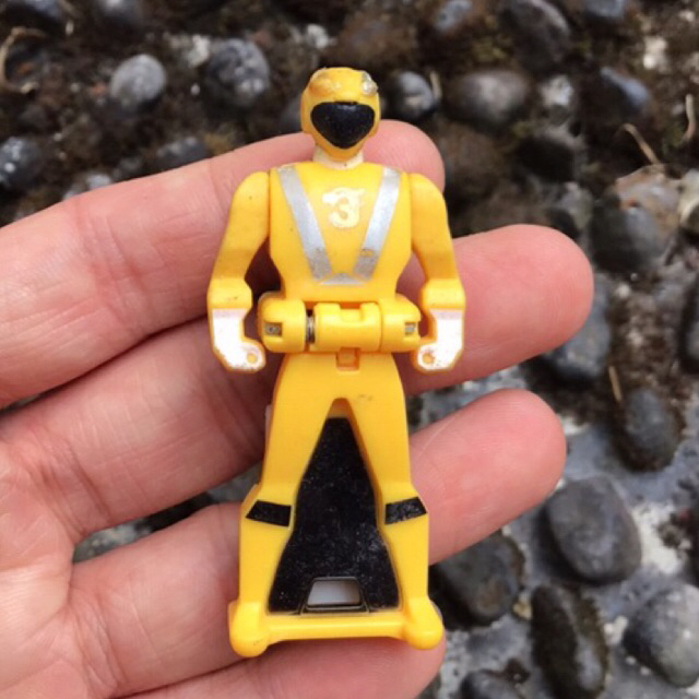Jual KEY POWER RANGER YELLOW RPM LEGENDARY | Shopee Indonesia
