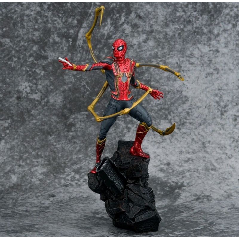 NECA Body Knocker Avengers: Infinity War – Spider-Man, Statuetta A Dondolo Ad Energia Solare, Collezionabile