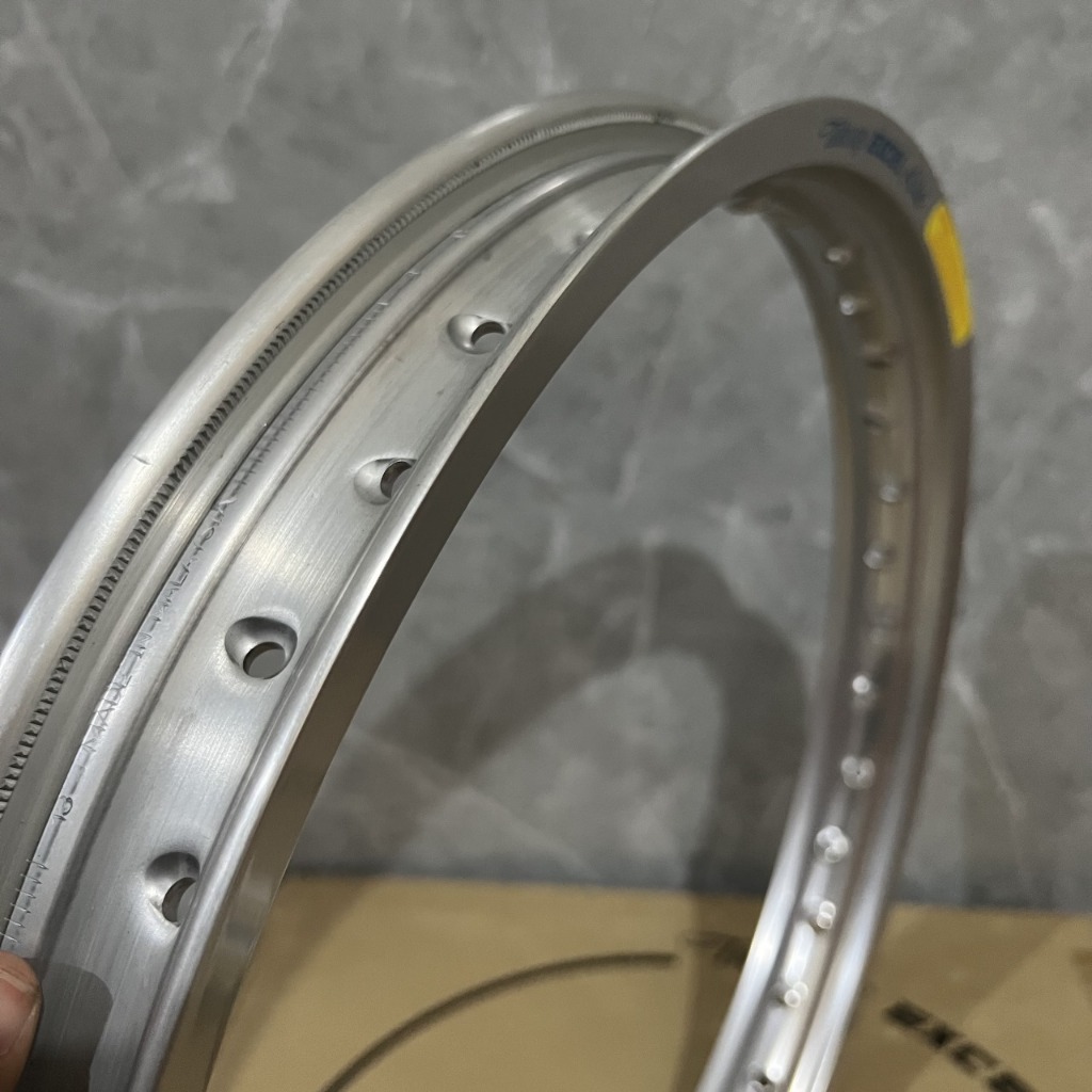 Custom Motorcycle Wheel Rim Excel Takasago GES410 Motorcycle Rim ...