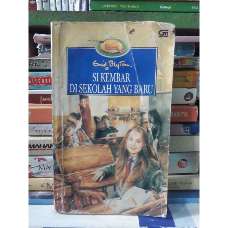 Jual Buku Enid Blyton Si Kembar Di Sekolah Yang Baru Shopee Indonesia 