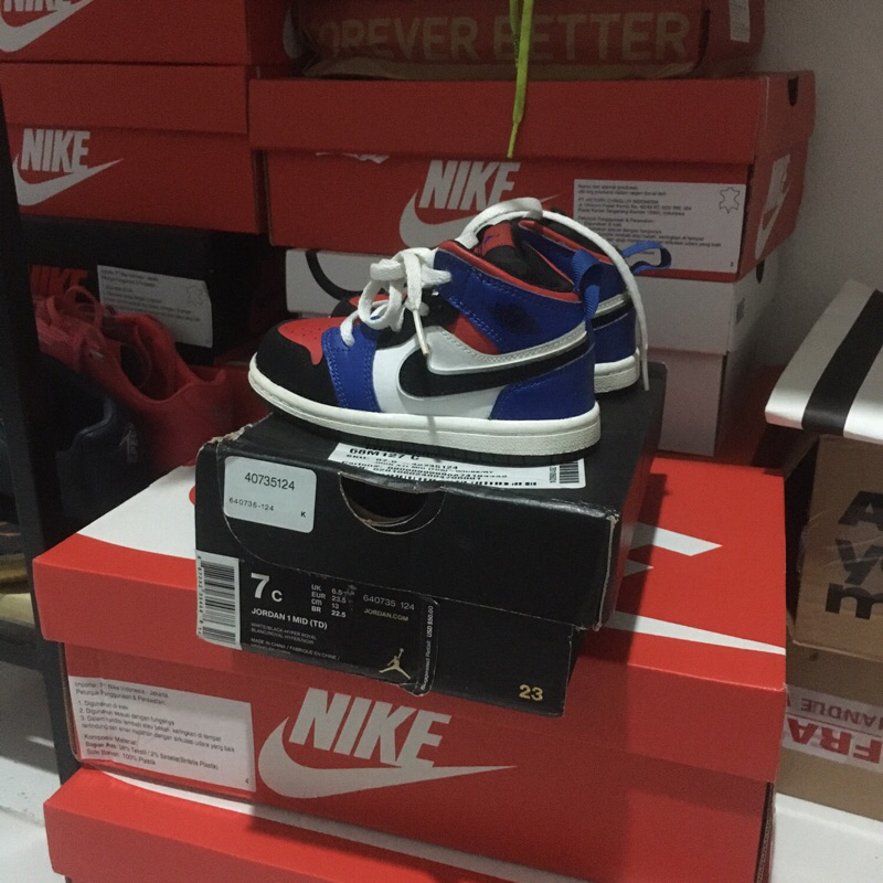 jordan 1 mid top 3 lakers