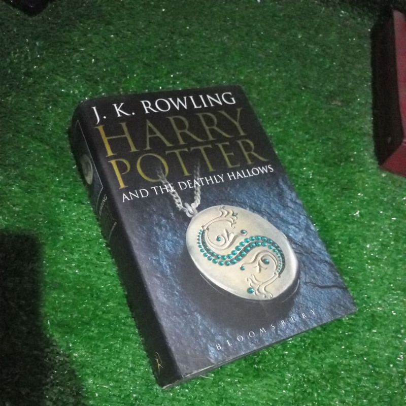 Jual Buku Harry Potter And The Deathly Hallows J K Rowling | Shopee ...