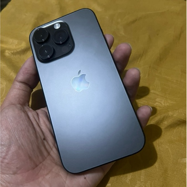 Jual Iphone 14 Pro Esim Lock Icloud Hello Shopee Indonesia