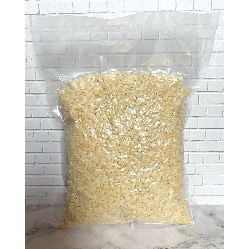 Jual Almond Cacah Dadu 500 gr (Mentah) | Shopee Indonesia