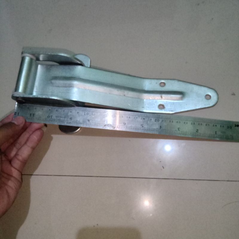 Jual Engsel mobil box, engsel pintu box tipe c | Shopee Indonesia