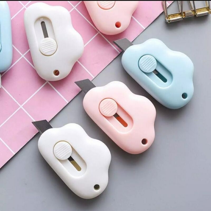 Jual BARU - CUTTER MINI MOTIF AWAN BIRU/ Portable Kecil / Pisau ...