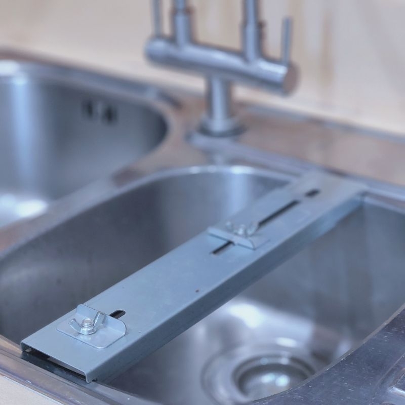 Jual Tatakan Batu Asahan / Holder Metal Sink Bridge Alat Penahan Batu ...