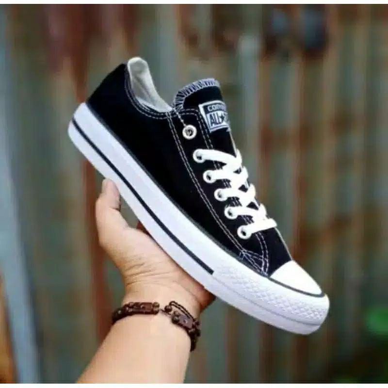 Sepatu all star store shopee