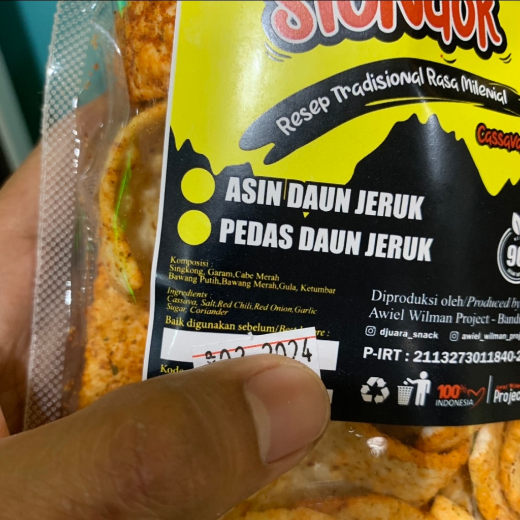 Jual Snack Cemilan Slondok DJUARA Rasa Asin Daun Jeruk dan Pedas Daun ...