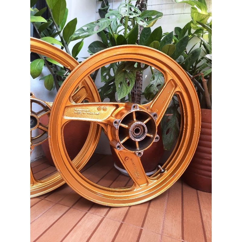 Jual velg ninja rr original made in thailand | Shopee Indonesia