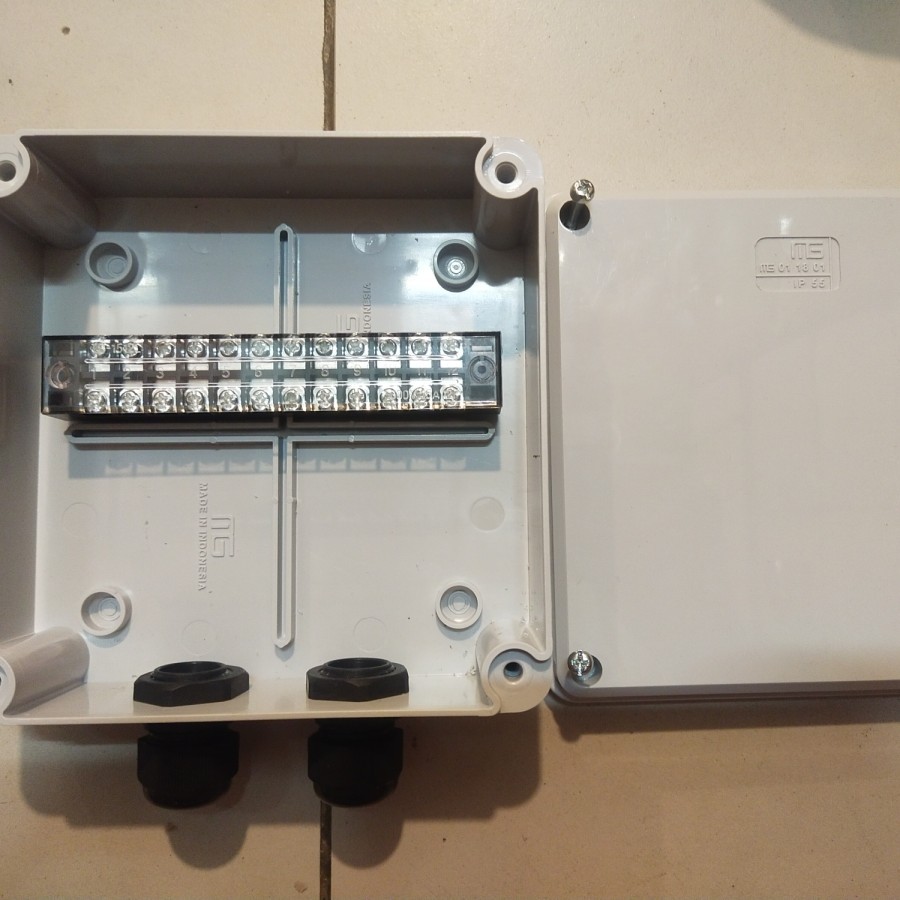 Jual Junction Box Terminal 15 x 15 x 5 Lengkap Dengan Terminal 15A 12 ...