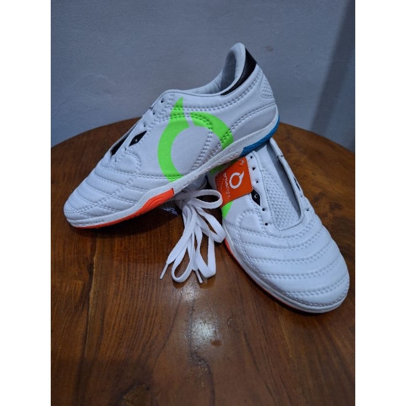 Jual SEPATU FUTSAL ORTUSEIGHT | Shopee Indonesia