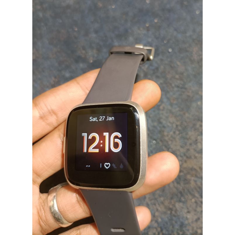 Fitbit versa 2025 2 harga