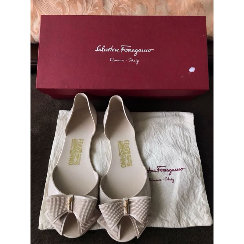 Salvatore Ferragamo Bow Jelly Shoes size 7 original