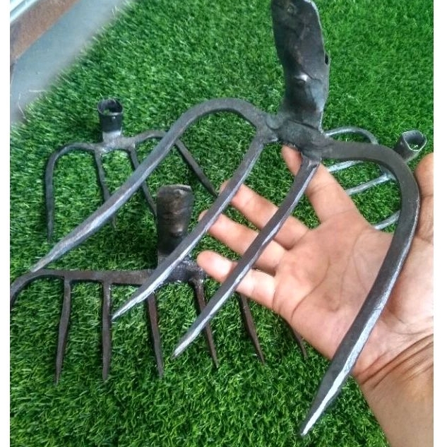 Jual COD CANGKUL GARPU BAJA TEMPA GARUK RUMPUT GACOK JERAMI KUALITAS ...