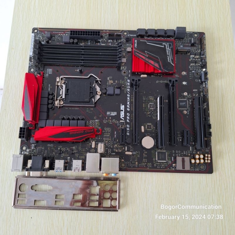 Carte mère Asus B150 PRO GAMING socket LGA 1151 Intel B150 DDR4 DIMM ATX