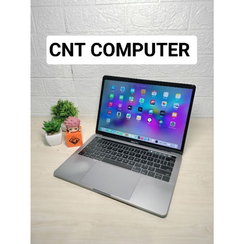 MacBook Pro（13インチ,2017,Thunderbolt 3ポートx 4）256GB/16GB