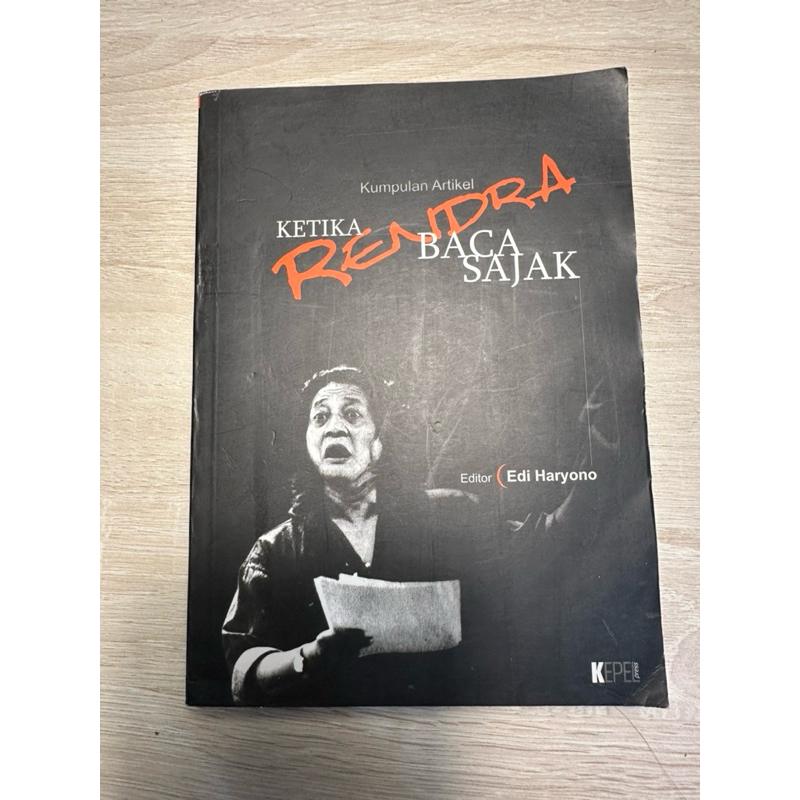 Jual Buku ‘Ketika Rendra Baca Sajak’ dengan tanda tangan asli Rendra ...