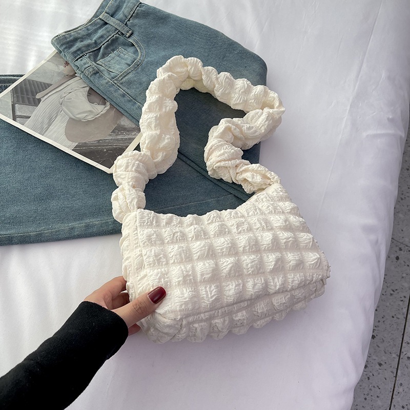 Jual RYUJI Shoulderbag Tas Bahu Bubble Grid Puffy Cloud Pleat Bag