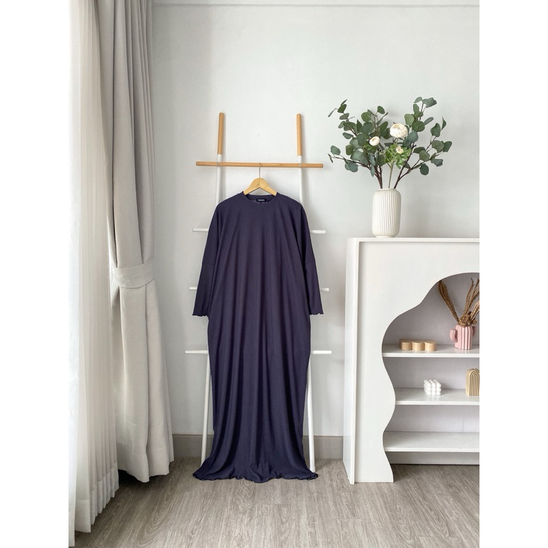 Jual ByMeldev Batwing Plisket Knit Dress Busui Nonbusui | Shopee Indonesia