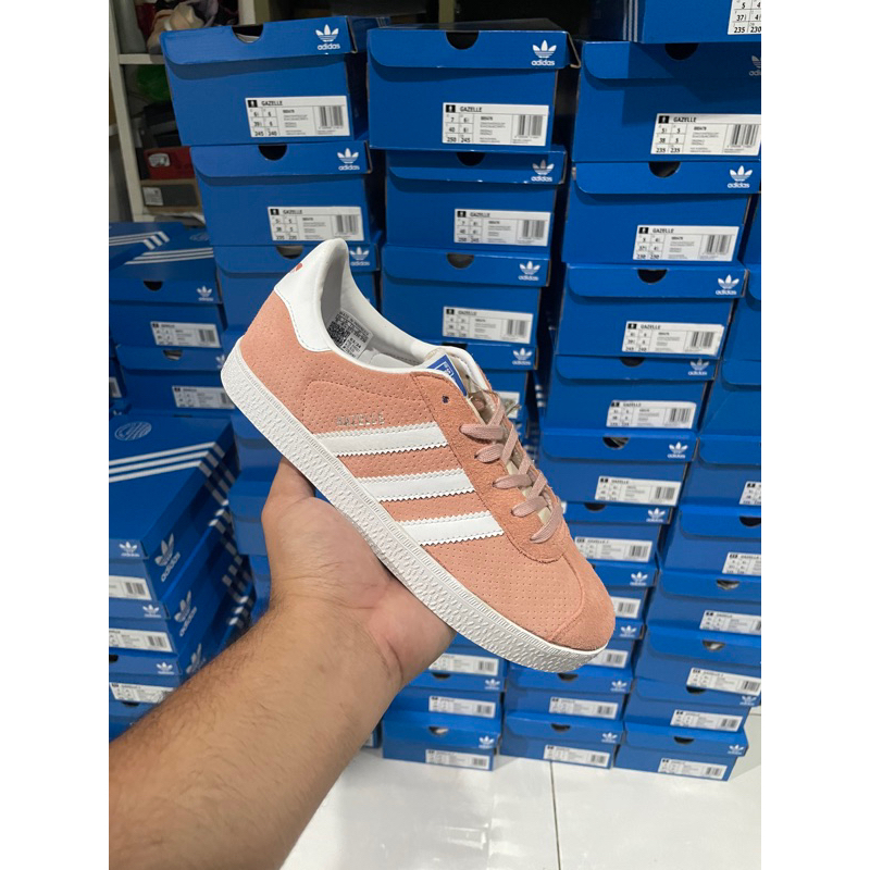 Adidas gazelle womens peach clearance