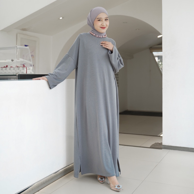 Jual Kirei Outfit - Naswa Basic Oversized Knitt Dress Nonbusui Busui ...