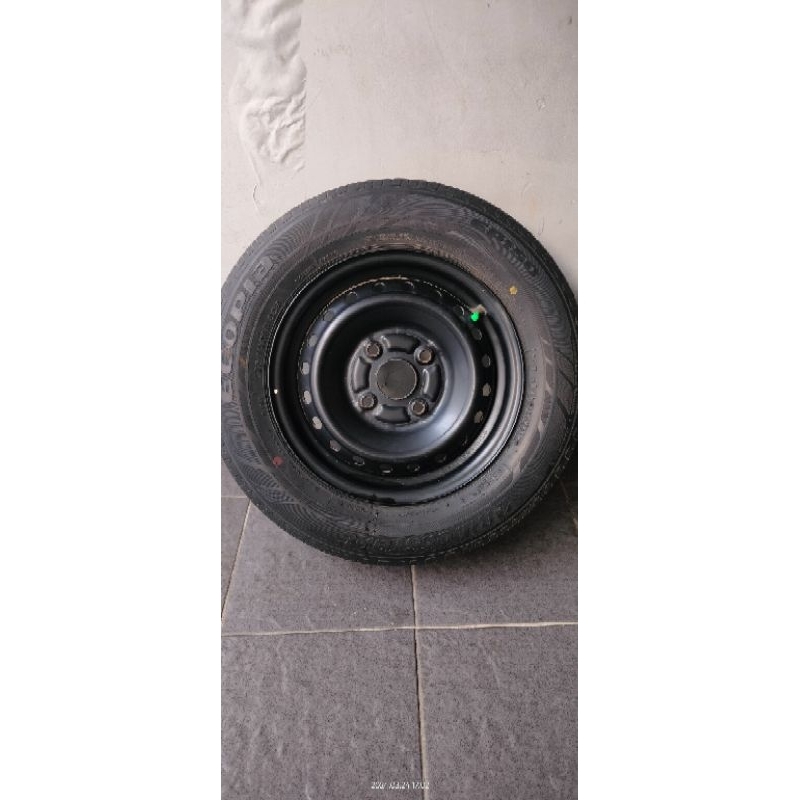 Avanza Velg Kaleng: Lebih dari Sekadar Penghematan, Sebuah Simbol Praktisitas dan Keandalan