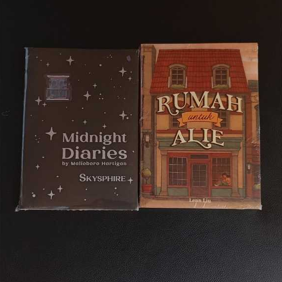 Jual Paket 2 Buku Novel Rumah Untuk Alie - Midnight Diaries | Shopee ...