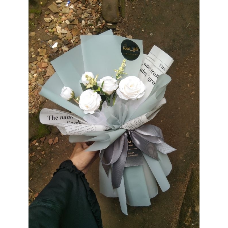 Jual BUKET BUNGA ( HADIAH WISUDA ULANG TAHUN DLL ) | Shopee Indonesia