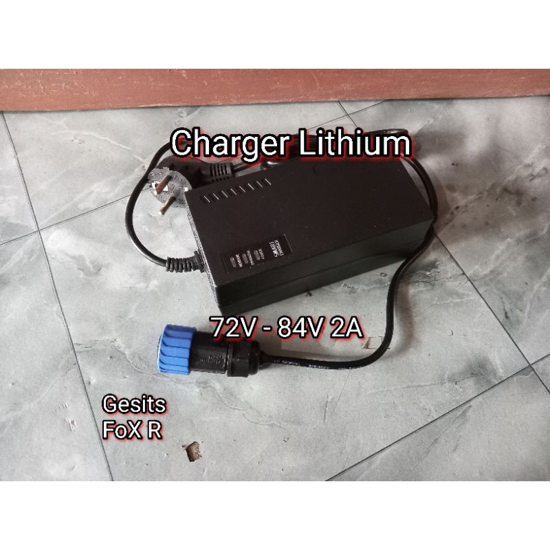 Jual Charger Gesits Fox R low Watt 72V 2A | Shopee Indonesia